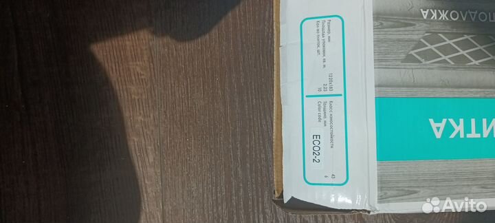 Каменно-полимерная плитка (кварцвинил)