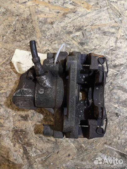 Суппорт Задний Левый Форд Фокус 2