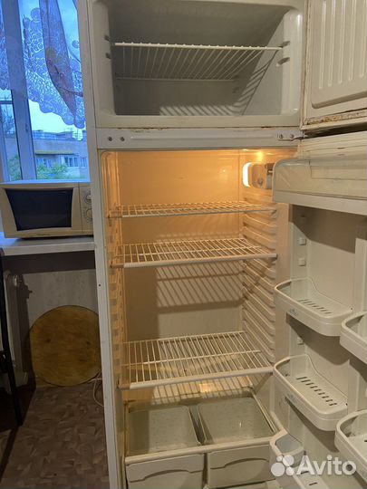 Холодильник бу