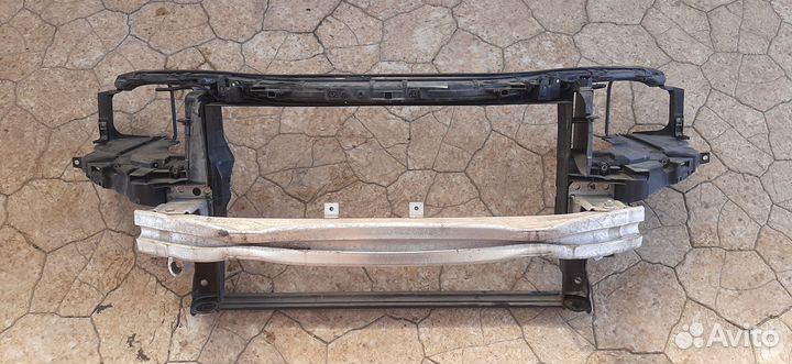 Телевизор Audi A8 D3 2008г