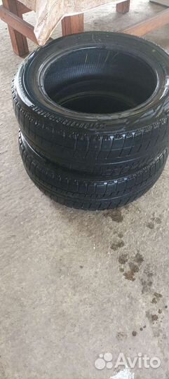 Bridgestone Blizzak Revo GZ 205/60 R16