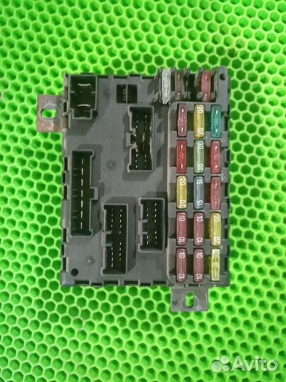 Монтажный блок предохранителей Alfa Romeo 156