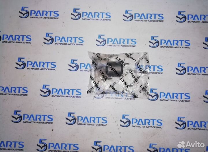 Сайлентблок рычага заднего поперечного короткого M