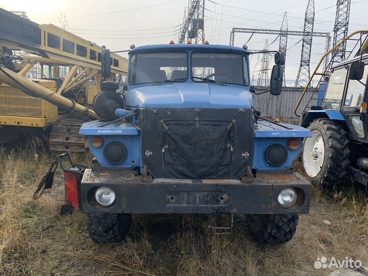Урал 4320, 1987