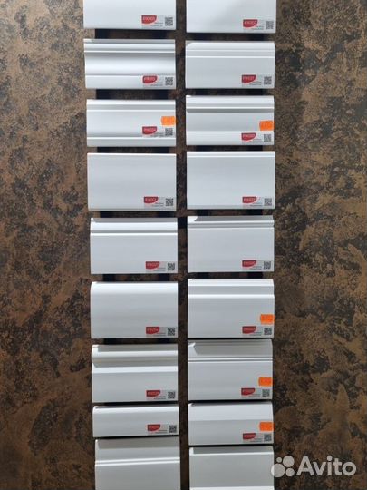 Плинтус напольный