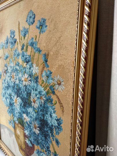 Картина гобеленовая цветы васильки и ромашки