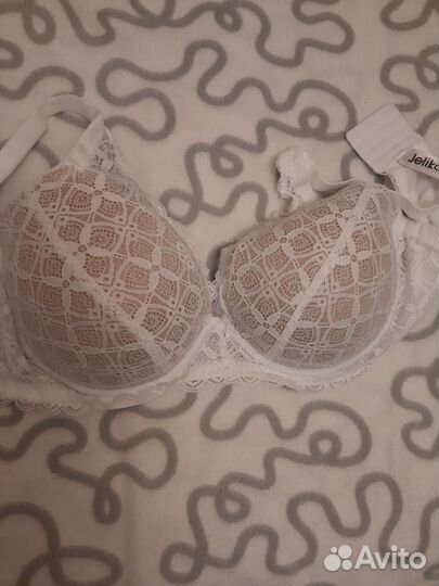 Бюстгальтер