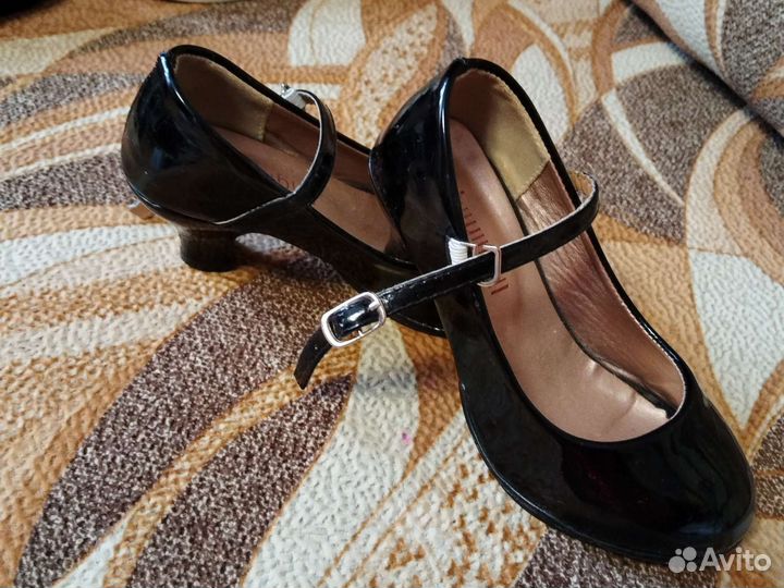 Обувь для девочки 28 29 размер