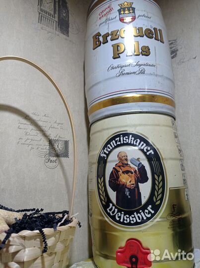 Пивные банки бочонки