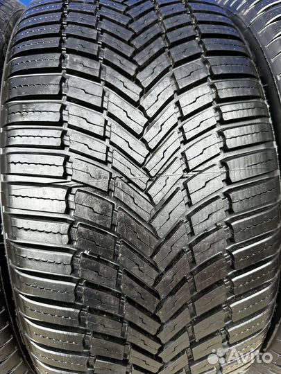 Bridgestone Weather Control A005 Evo 255/45 R18