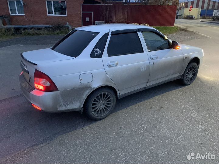 LADA Priora 1.6 МТ, 2011, 252 100 км