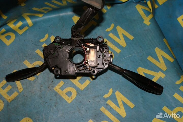 Подрулевые переключатели Toyota Corona