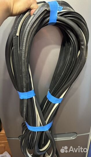 Уплотнитель двери Nissan teana j 32