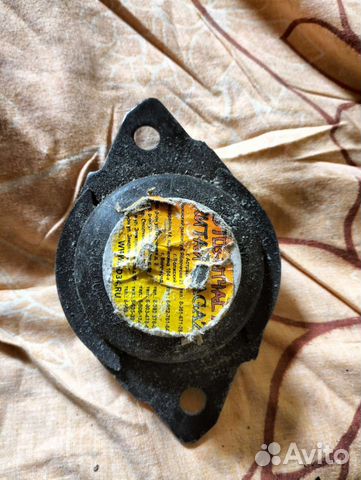 Подушка коробки Chery Bonus A13