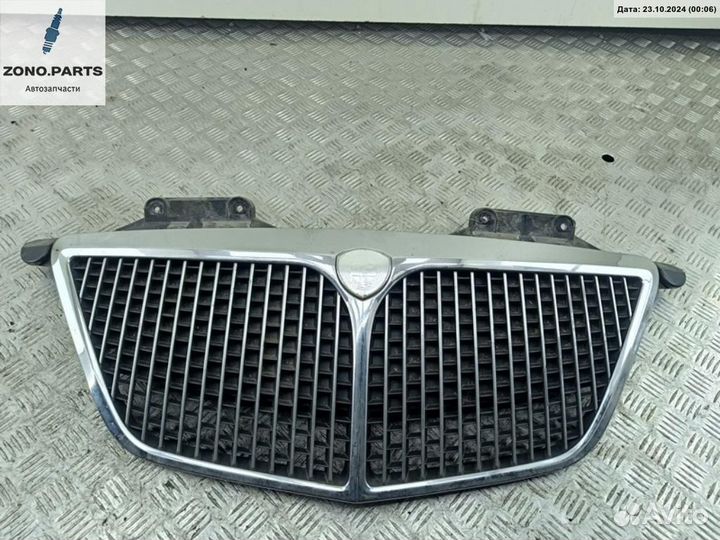 Решетка радиатора 1489546077 на Lancia Phedra