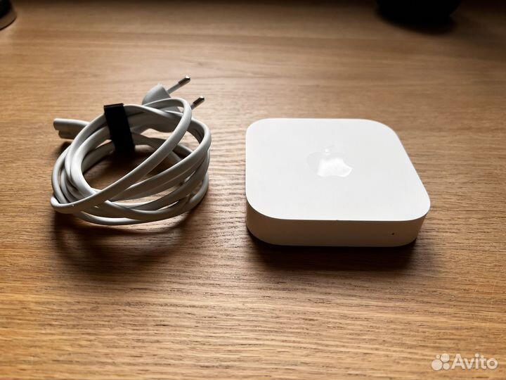 Роутер Apple AirPort Express