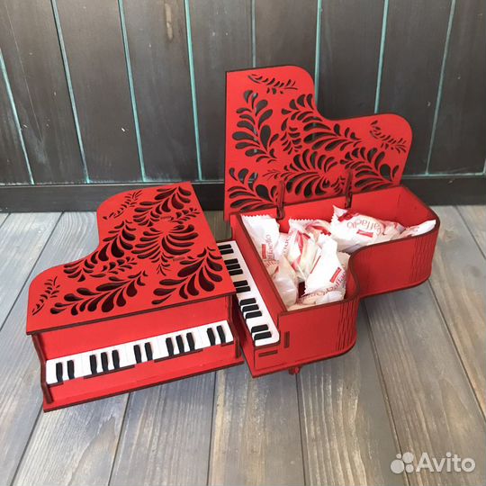 Рояль кашпо