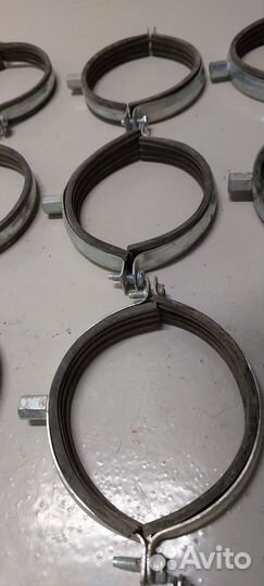 Хомут с резиновым профилем для воздуховода D 110