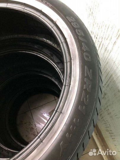 Pirelli P Zero 295/40 R21 111Y