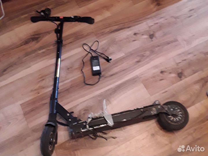 Самокат взрослый электрический бу