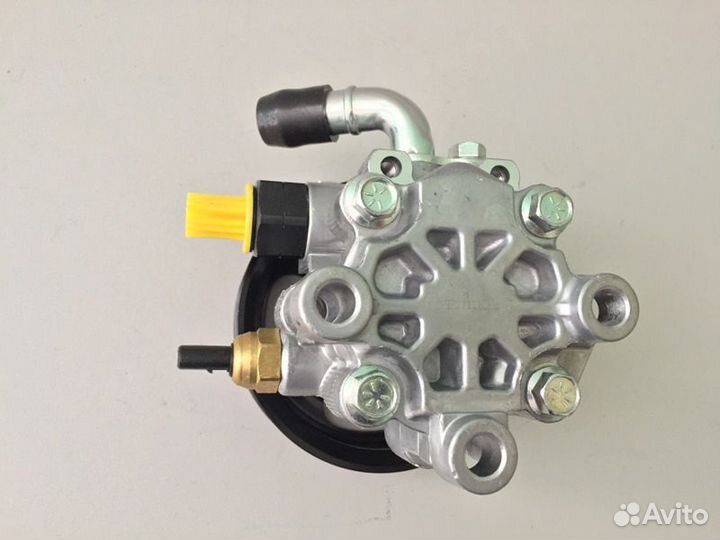 Насос гур Toyota Camry 01-11, Avensis 00-08, RAV4