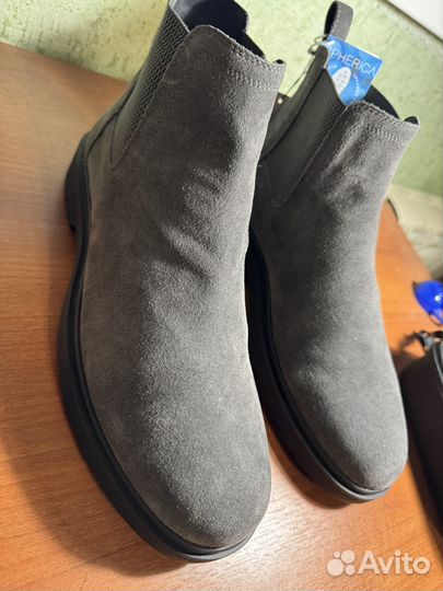 Ботинки Geox 43 новый