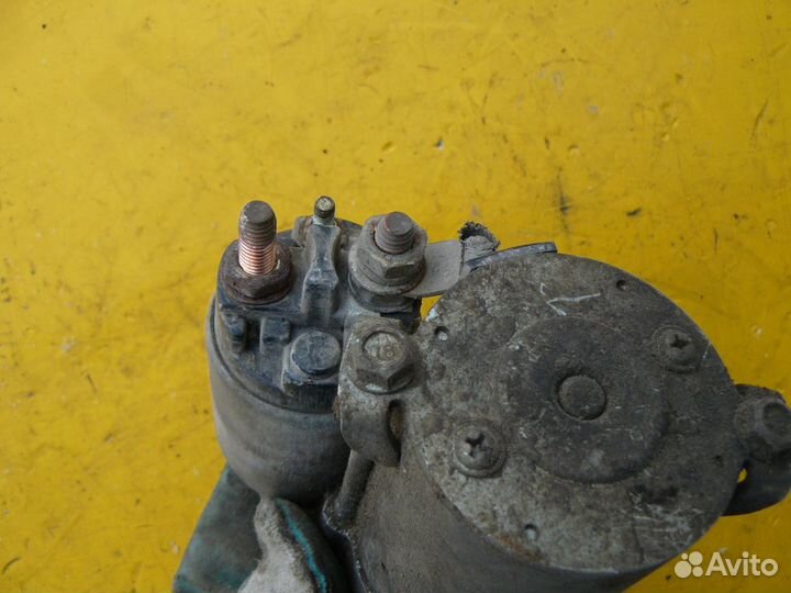 Стартер для Saturn VUE 2002Г