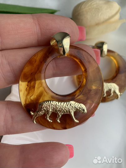 Крупные серьги