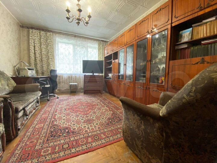 3-к. квартира, 63,3 м², 1/9 эт.