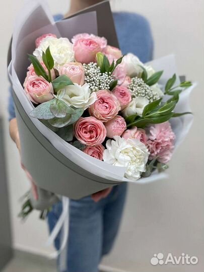 Сборные цветочные букеты