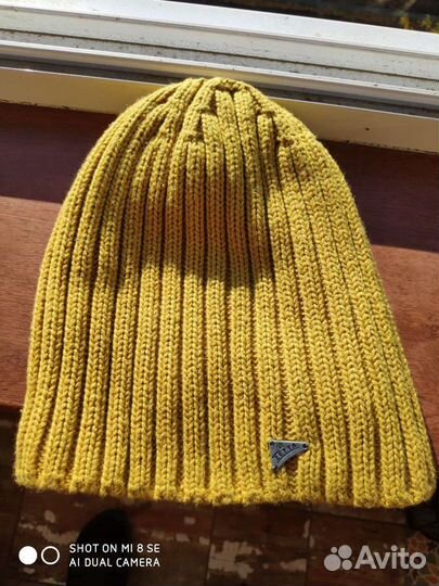 Шапка вязаная женская