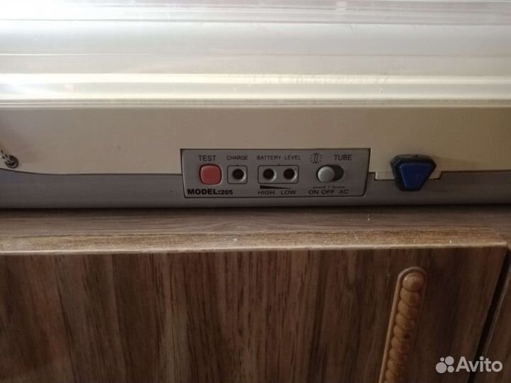 Люстры и светильники аварийного освещения