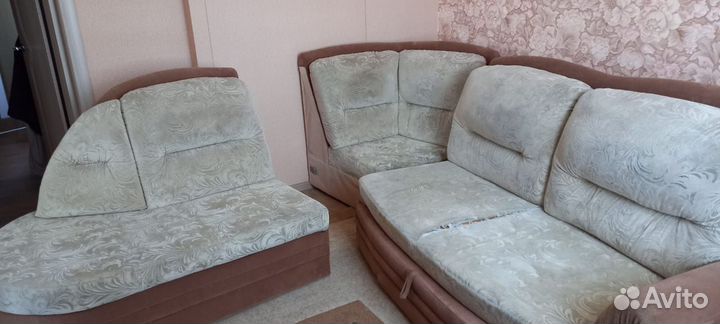 Продам угловой диван бу