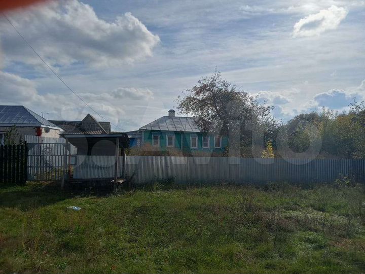 Дом 65 м² на участке 15 сот.