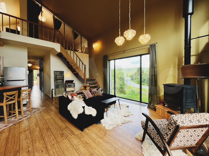 Дом 230 м² на участке 11 сот.