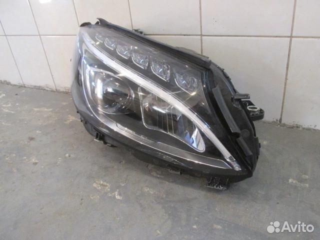 Фара правая Mercedes-Benz C-Class