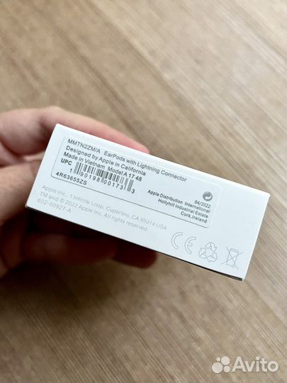 Проводные наушники Apple Earpods Lightning