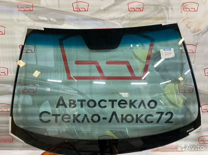 Лобовое стекло Hyundai Sonata Nf 4D 2005-2010
