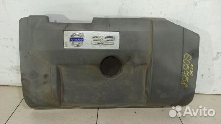 Крышка двигателя Вольво