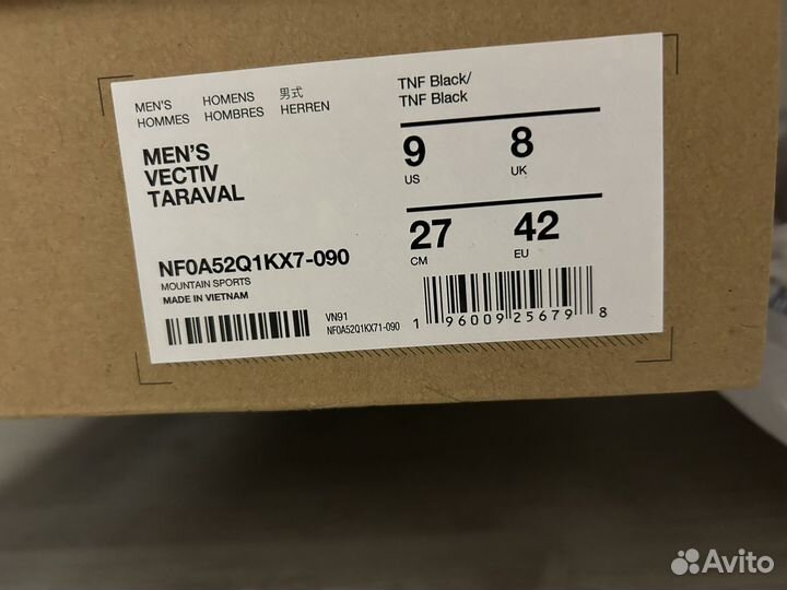 Кроссовки The north face