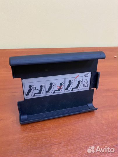 Держатель DVD плеера на спинке сидения audi A6