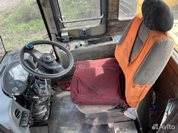 Фронтальный погрузчик Foton Lovol FL956F-II, 2013