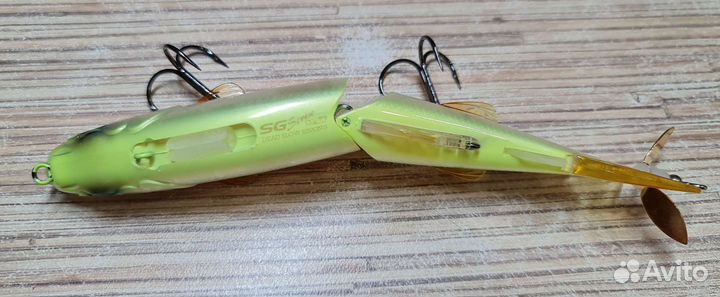 Воблер Imakatsu SG Screw+Dead 222