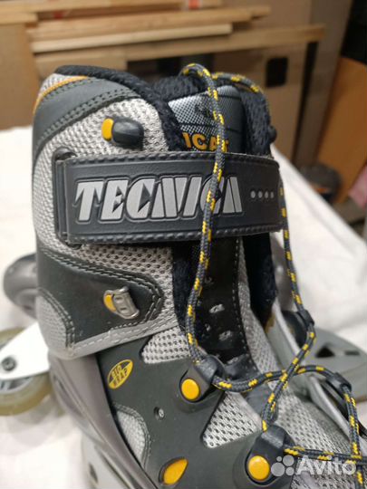 Роликовые коньки