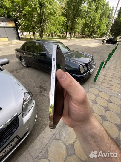 iPhone 13 Pro, 256 ГБ