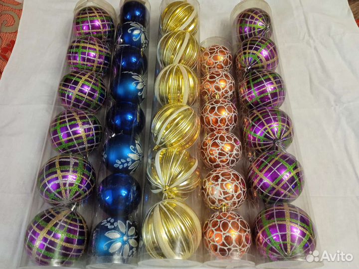 Новогодние игрушки