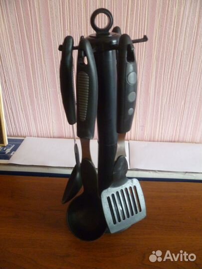 Кухонные аксессуары (толкушка,лопатка,черпак И Т.Д