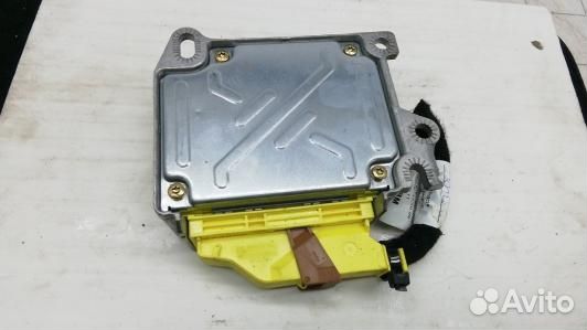 Блок управления airbag volkswagen touareg 7L (82F0