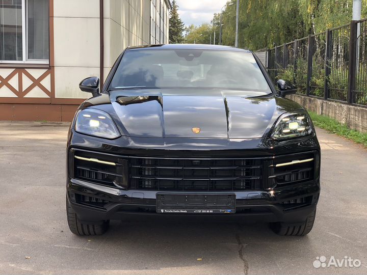 Porsche Cayenne 3.0 AT, 2023, 40 км