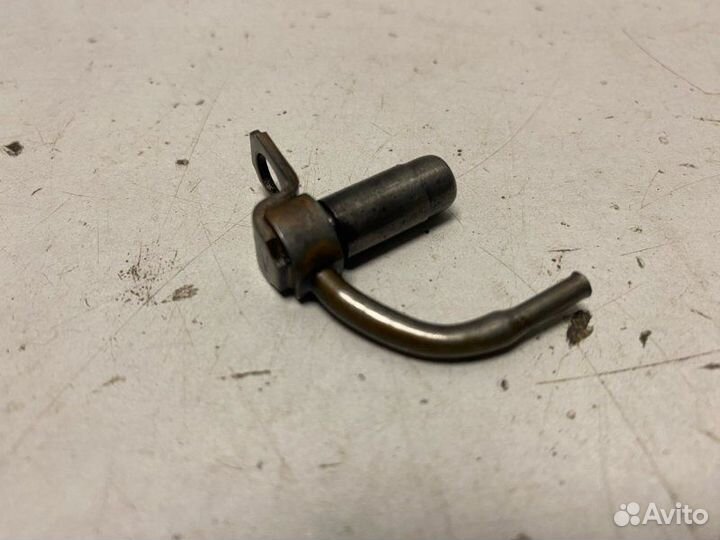 Форсунка масляная Volkswagen Transporter T4